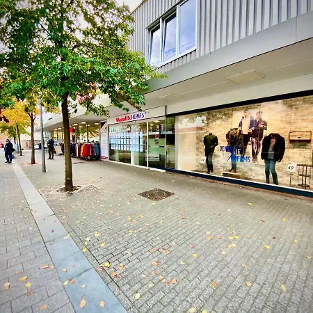 Gemutliche Zentral Gelegene Dachgeschosswohnung Lejlighed *
