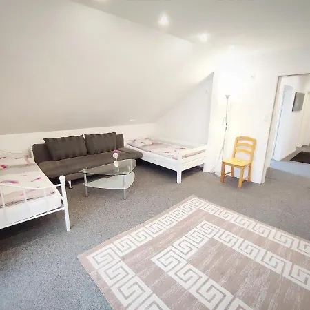 Gemutliche Zentral Gelegene Dachgeschosswohnung
